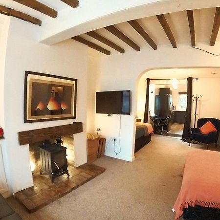 King St Cosy - Wood Stove & Ice Maker Apartamento Loughborough Exterior foto